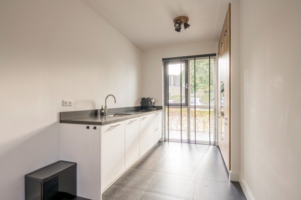 Medium property photo - Gerard Doustraat 60, 3781 EL Voorthuizen